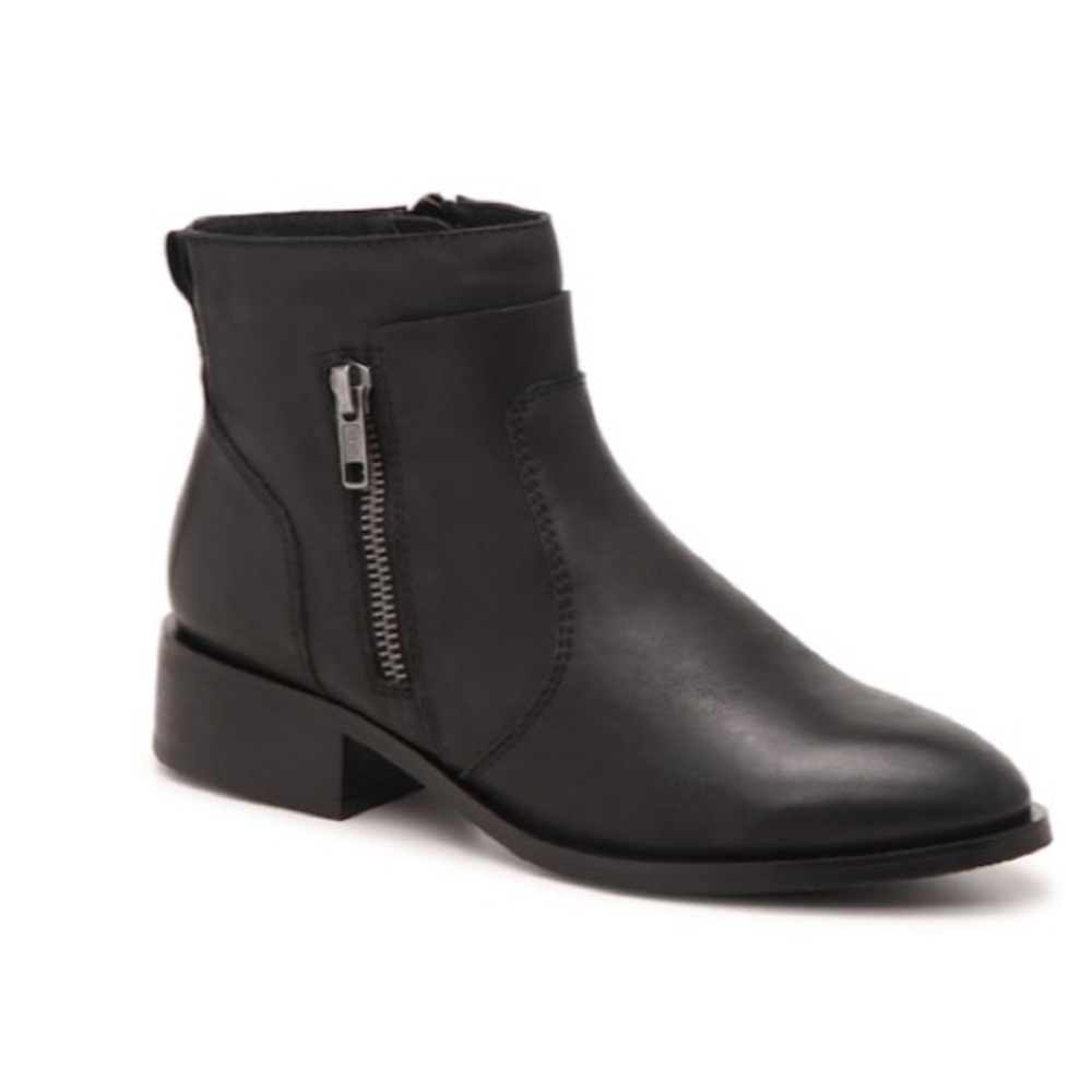 Crown Vintage Black Leather Ankle Booties
